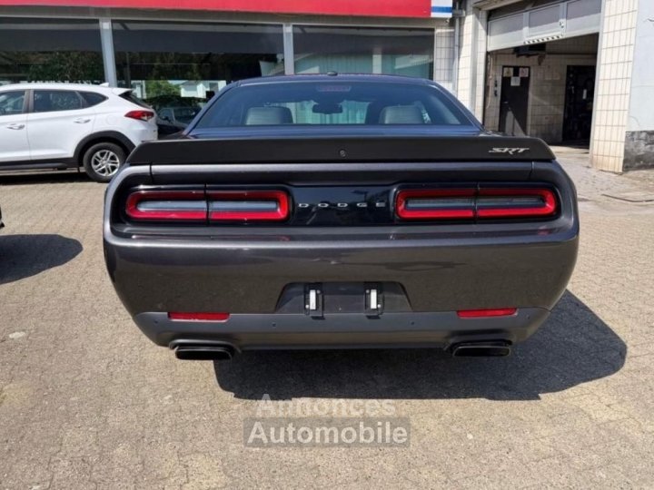 Dodge Challenger HELLCAT HISTORIQUE COMPLET 1ER IMMATRICULATION BELGE GARANTIE 6 MOIS - 7