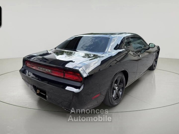 Dodge Challenger 36 V6 * Bo&icirc;te Auto * Alcantara * Cam&eacute;ra * &Eacute;cran Tactile * Pack Sport * Keyless Go - 7