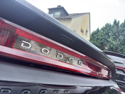 Dodge Challenger 36 V6 * Bo&icirc;te Auto * Alcantara * Cam&eacute;ra * &Eacute;cran Tactile * Pack Sport * Keyless Go   - 10