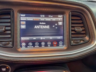 Dodge Challenger R-T 57 V8 HEMI 381cv Pack Sport Faible kilom&eacute;trage   - 8