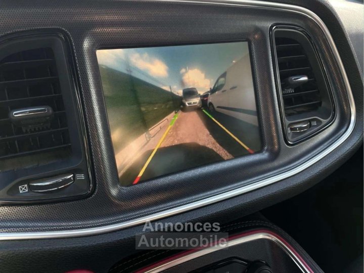 Dodge Challenger 36 V6 * Bo&icirc;te Automatique * Cam&eacute;ra * Cuir * Si&egrave;ges Chauffants/Ventil&eacute;s * Toit Ouvrant - 11