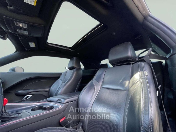 Dodge Challenger 36 V6 * Bo&icirc;te Automatique * Cam&eacute;ra * Cuir * Si&egrave;ges Chauffants/Ventil&eacute;s * Toit Ouvrant - 20