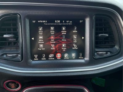 Dodge Challenger 36 V6 * Bo&icirc;te Automatique * Cam&eacute;ra * Cuir * Si&egrave;ges Chauffants/Ventil&eacute;s * Toit Ouvrant   - 25