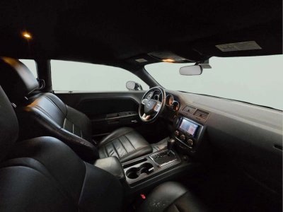 Dodge Challenger 36 V6 * Cervini * Bo&icirc;te Automatique * Cuir * CarPlay * Android Auto * Jantes 20"   - 21