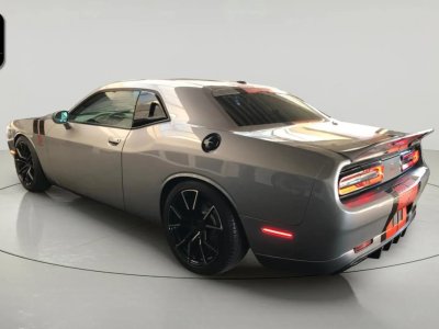 Dodge Challenger 36 V6 * Boîte Automatique * 309 ch * Bi-Xénon * LED * Jantes Alliage * Faible KM - 4