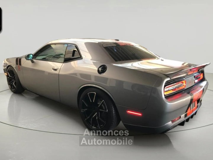 Dodge Challenger 36 V6 * Boîte Automatique * 309 ch * Bi-Xénon * LED * Jantes Alliage * Faible KM - 4