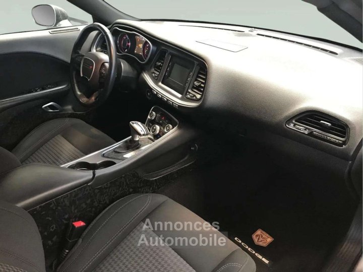 Dodge Challenger 36 V6 * Boîte Automatique * 309 ch * Bi-Xénon * LED * Jantes Alliage * Faible KM - 12