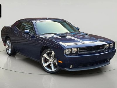 Dodge Challenger R/T * 57 V8 HEMI * Bo&icirc;te Automatique * Cuir * Cam&eacute;ra * &Eacute;chappement Sport * Pack Sport   - 2