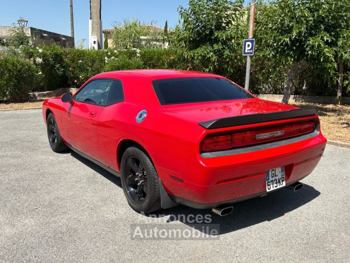 Dodge Challenger 35 V6 BVA 250 CH ( carte grise fran&ccedil;aise ) - 3