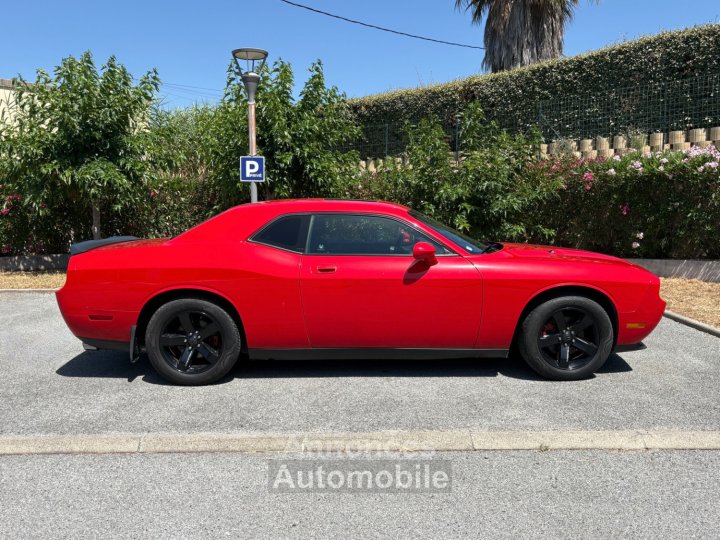 Dodge Challenger 35 V6 BVA 250 CH ( carte grise fran&ccedil;aise ) - 5