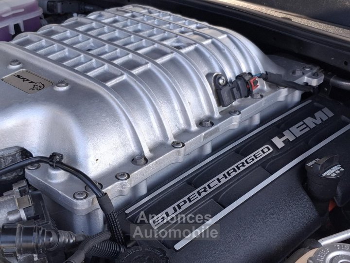 Dodge Challenger 62L HELLCAT 707HP - PAS DE MALUS - 11