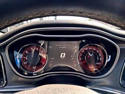Dodge Challenger 62L HELLCAT 707HP - PAS DE MALUS - 18