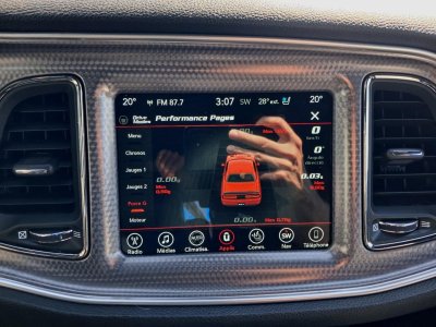 Dodge Challenger 62L HELLCAT 707HP - PAS DE MALUS - 26