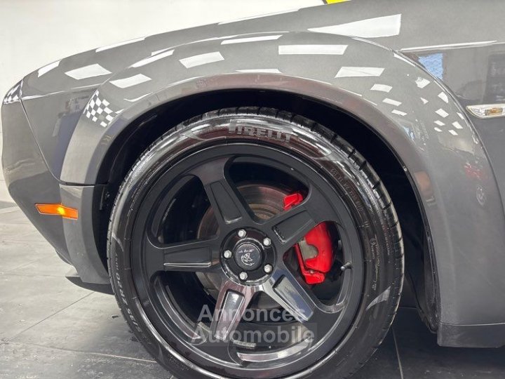 Dodge Challenger SXT FRAN&Ccedil;AISE Widebody D&Eacute;MON 36 V6 309 ch BVA8 - 12