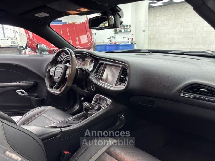 Dodge Challenger SXT FRAN&Ccedil;AISE Widebody D&Eacute;MON 36 V6 309 ch BVA8 - 15