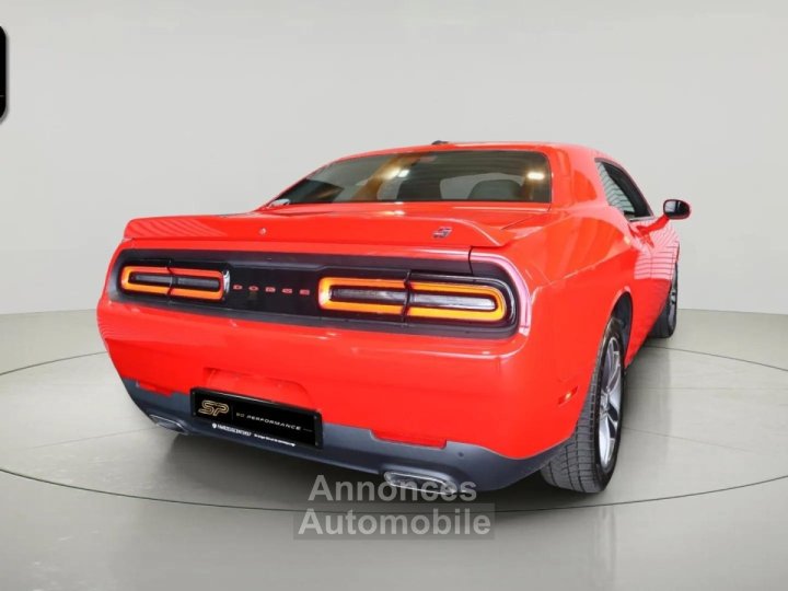 Dodge Challenger SXT * V6 36 * 309 ch * AWD * Go Mango * CarPlay - 7