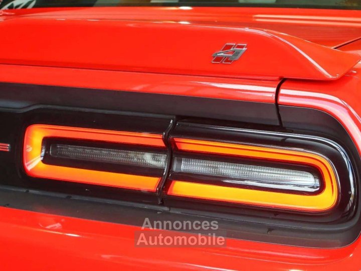 Dodge Challenger SXT * V6 36 * 309 ch * AWD * Go Mango * CarPlay - 8