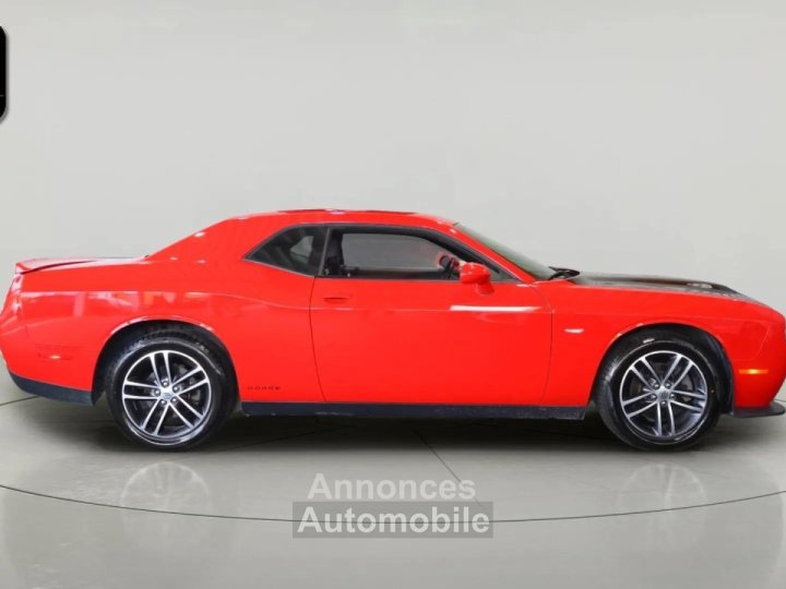 Dodge Challenger SXT * V6 36 * 309 ch * AWD * Go Mango * CarPlay - 9
