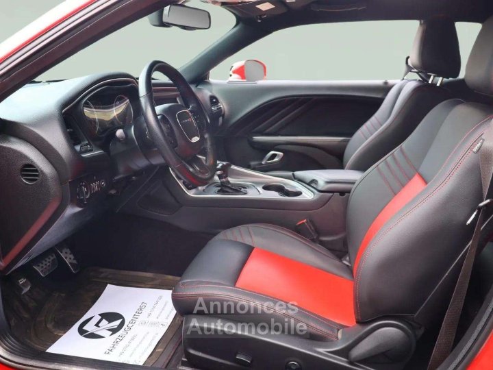 Dodge Challenger SXT * V6 36 * 309 ch * AWD * Go Mango * CarPlay - 12