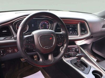 Dodge Challenger SXT * V6 36 * 309 ch * AWD * Go Mango * CarPlay   - 13