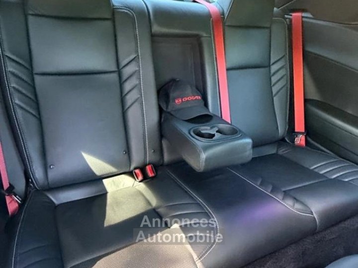 Dodge Challenger SRT HELLCAT - WIDEBODY - CG Fran&ccedil;aise - Malus acquitt&eacute; - Garantie 12 mois - 16