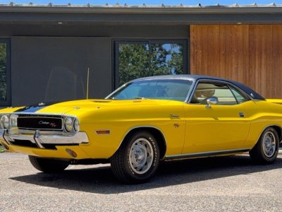 Dodge Challenger R/T 440 Magnum - 1