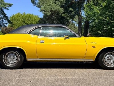 Dodge Challenger R/T 440 Magnum - 6