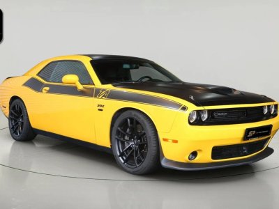 Dodge Challenger SRT 392 Scat Pack * 64 HEMI * 491 ch * BVA * Cam&eacute;ra   - 3