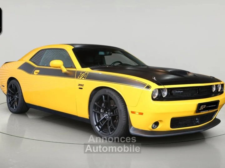 Dodge Challenger SRT 392 Scat Pack * 64 HEMI * 491 ch * BVA * Cam&eacute;ra - 3