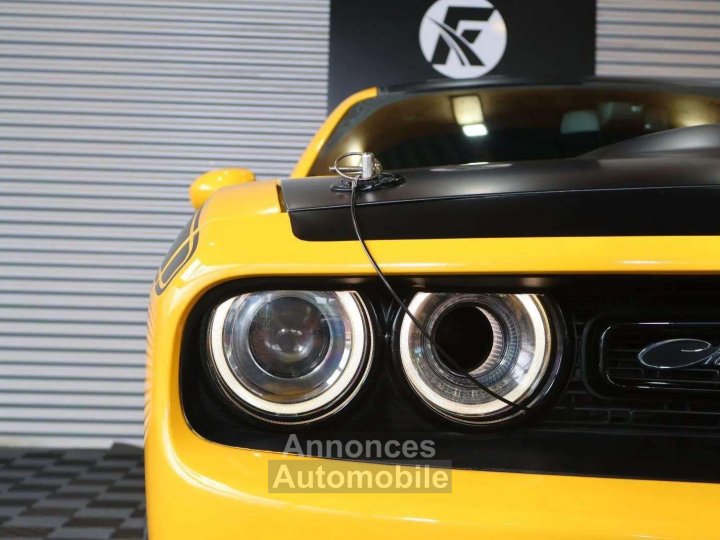 Dodge Challenger SRT 392 Scat Pack * 64 HEMI * 491 ch * BVA * Cam&eacute;ra - 8