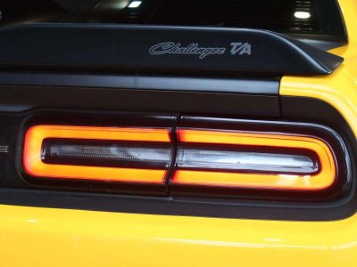 Dodge Challenger SRT 392 Scat Pack * 64 HEMI * 491 ch * BVA * Cam&eacute;ra   - 10