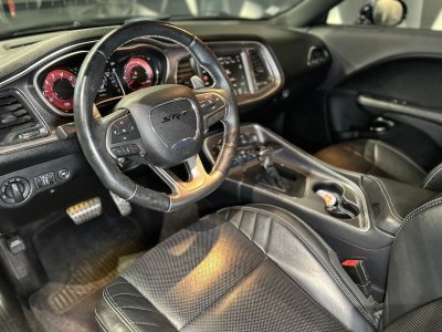 Dodge Challenger 62 V8 707 CH   - 9