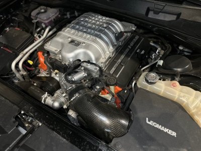 Dodge Challenger 62 V8 707 CH   - 15