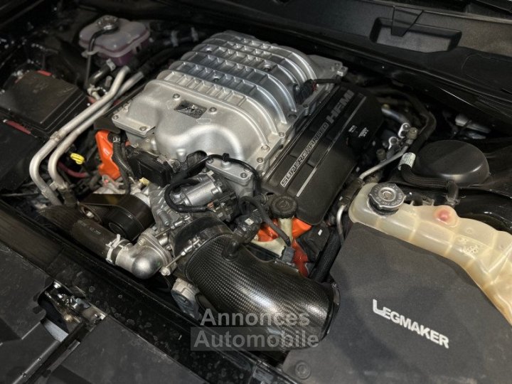 Dodge Challenger 62 V8 707 CH - 15