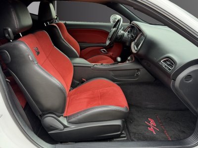 Dodge Challenger R/T SCAT PACK SHAKER   - 18