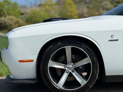 Dodge Challenger SHAKER V8 57 377cv Cam&eacute;ra de recul Pack son ALPINE   - 11