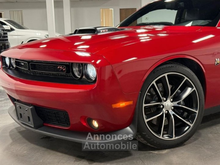 Dodge Challenger Scatpack 64 - 2