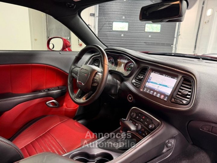 Dodge Challenger Scatpack 64 - 7