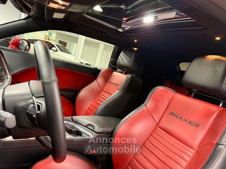 Dodge Challenger Scatpack 64 - 12