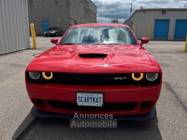 Dodge Challenger HELLCAT - 2