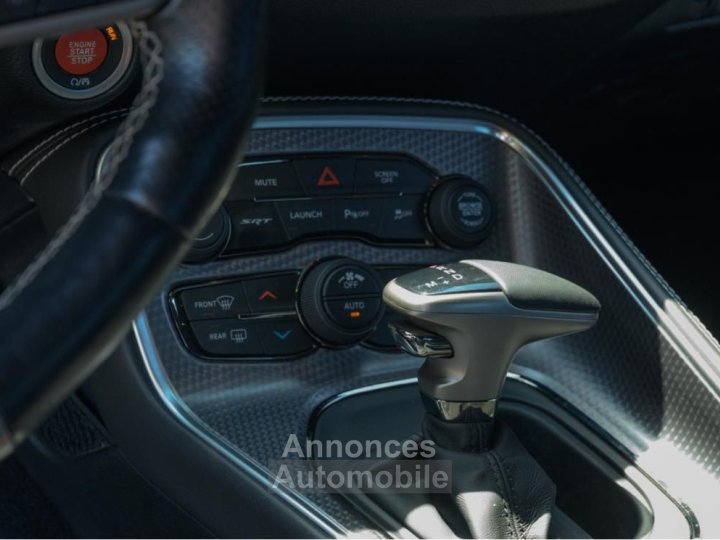 Dodge Challenger SRT HELLCAT WIDEBODY | 717CV HARMAN KARDON REGUL ADAPTATIF - 27