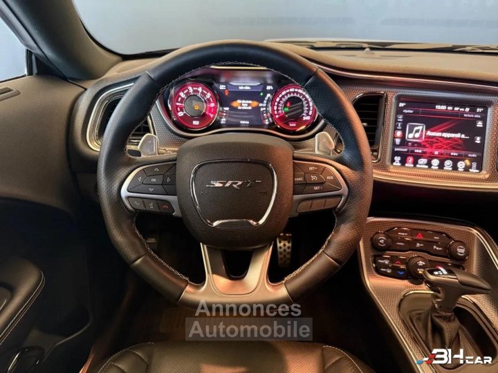 Dodge Challenger 62 V8 707 Srt Hellcat BVA - 13