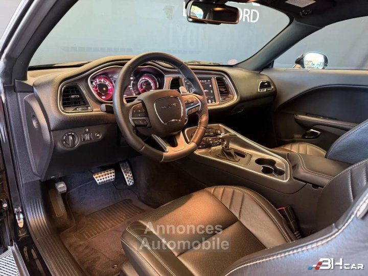 Dodge Challenger 62 V8 707 Srt Hellcat BVA - 16