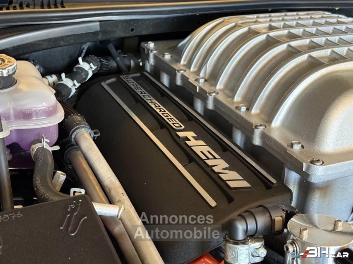Dodge Challenger 62 V8 707 Srt Hellcat BVA - 30