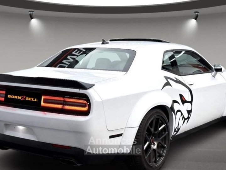 Dodge Challenger 64 SRT WIDEBODY - 7