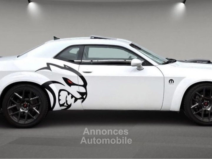 Dodge Challenger 64 SRT WIDEBODY - 8