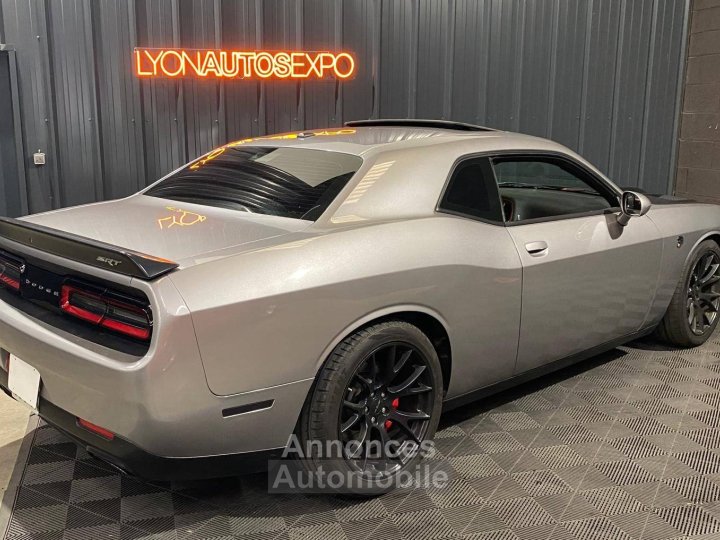 Dodge Challenger HELLCAT V8 62 SUPERCHARGED 717 CH HELLCAT V8 62 SUPERCHARGED 717 CH - 6
