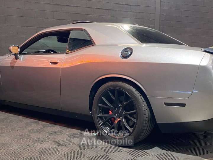 Dodge Challenger HELLCAT V8 62 SUPERCHARGED 717 CH HELLCAT V8 62 SUPERCHARGED 717 CH - 7