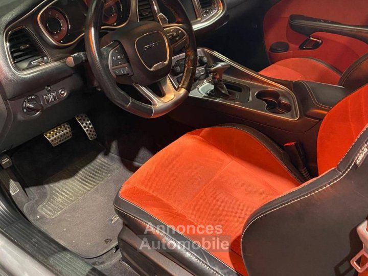 Dodge Challenger HELLCAT V8 62 SUPERCHARGED 717 CH HELLCAT V8 62 SUPERCHARGED 717 CH - 17