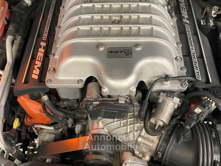 Dodge Challenger HELLCAT V8 62 SUPERCHARGED 717 CH HELLCAT V8 62 SUPERCHARGED 717 CH - 32